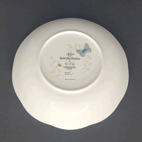 Lenox Butterfly Meadow Salad/Pasta Bowl~ 8.75" - Picture 5 of 5